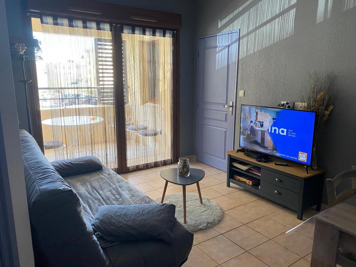 Appartement 3 Min A Pied Du Centre D'Uzes Parking Piscine Exterior foto