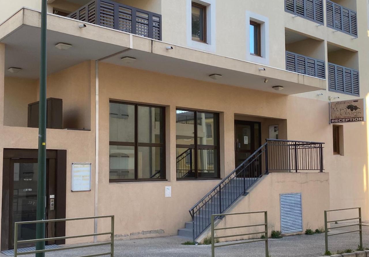 Appartement 3 Min A Pied Du Centre D'Uzes Parking Piscine Exterior foto