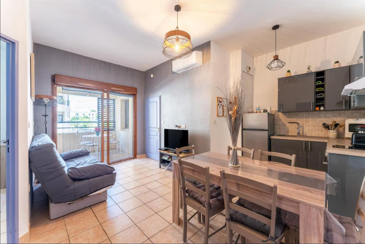 Appartement 3 Min A Pied Du Centre D'Uzes Parking Piscine Exterior foto